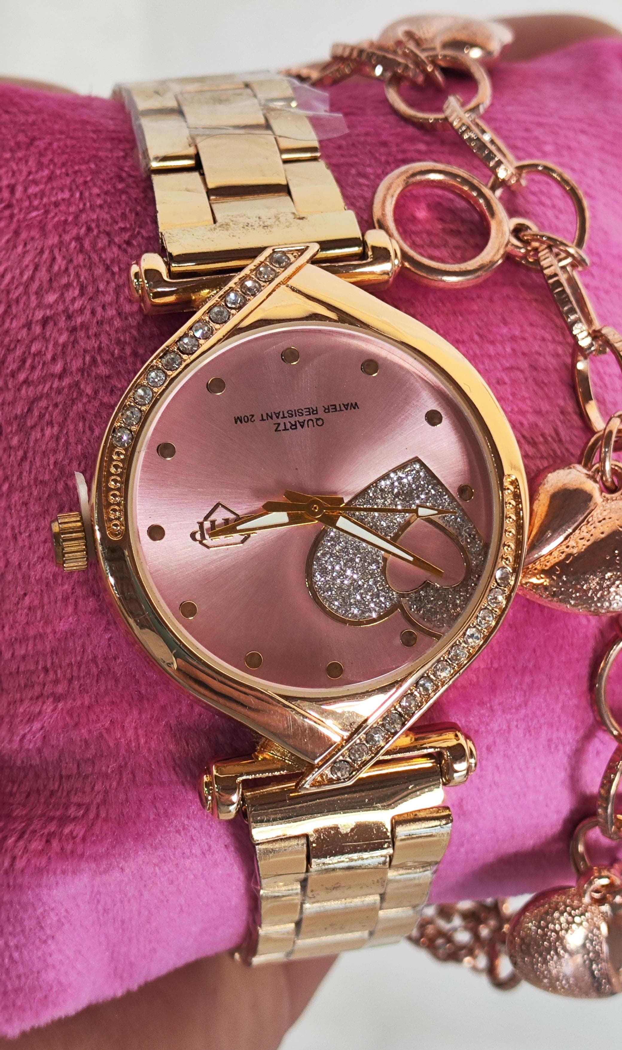 Relógios feminino e masculino 